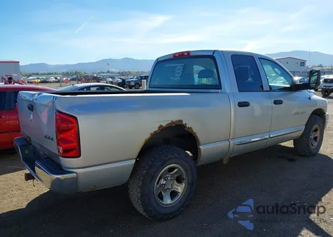 2007 Dodge Ram 1500 z USA, uszkodzony, nr VIN 1D7HU182671546962